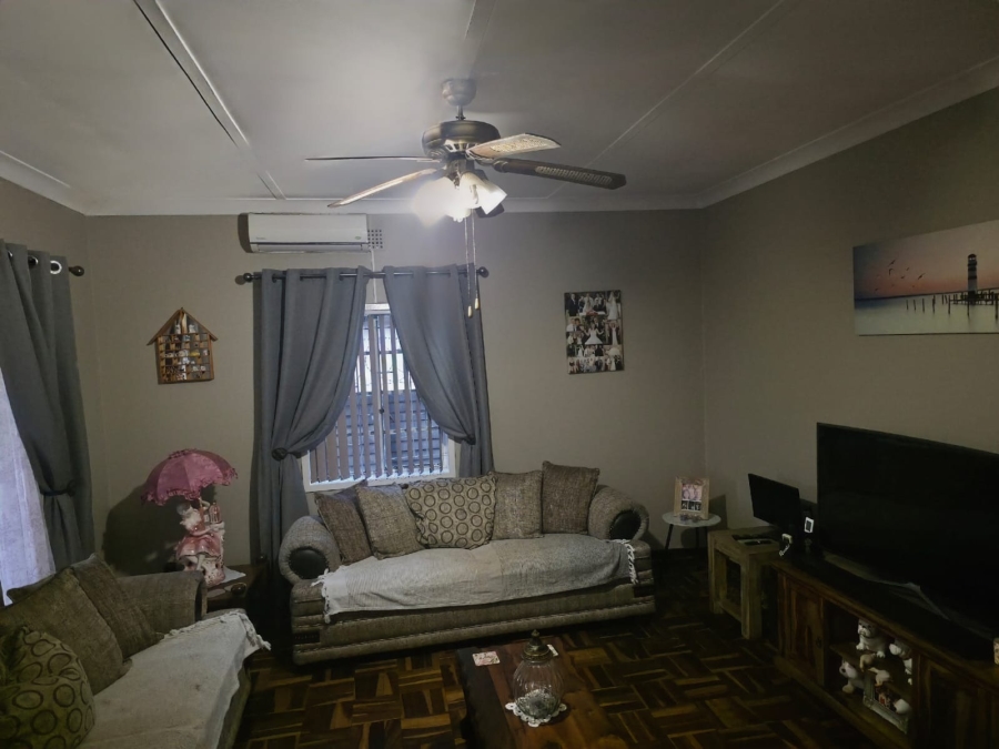 3 Bedroom Property for Sale in Oos Einde North West